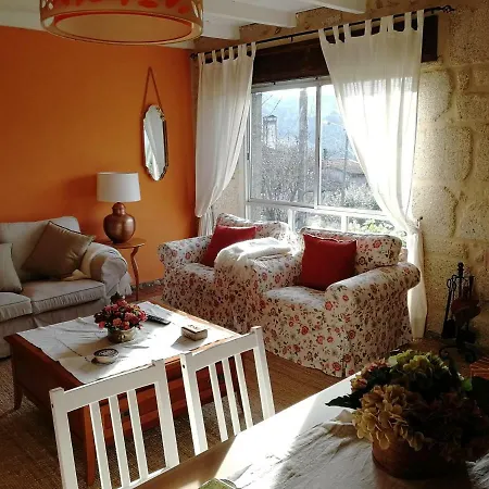 Hétvégi ház O Lagar Do Bani Ourense